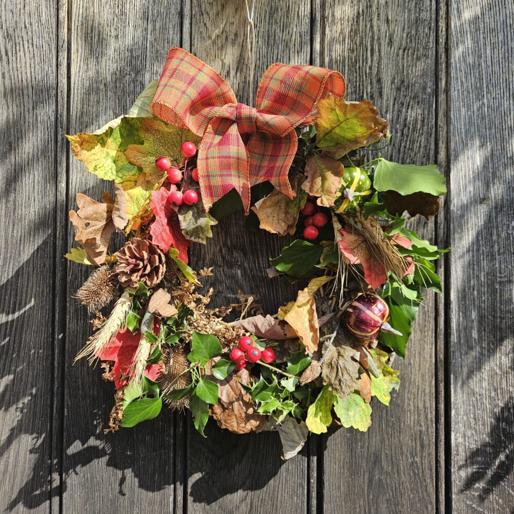 Autumn door wreath crafting workshop