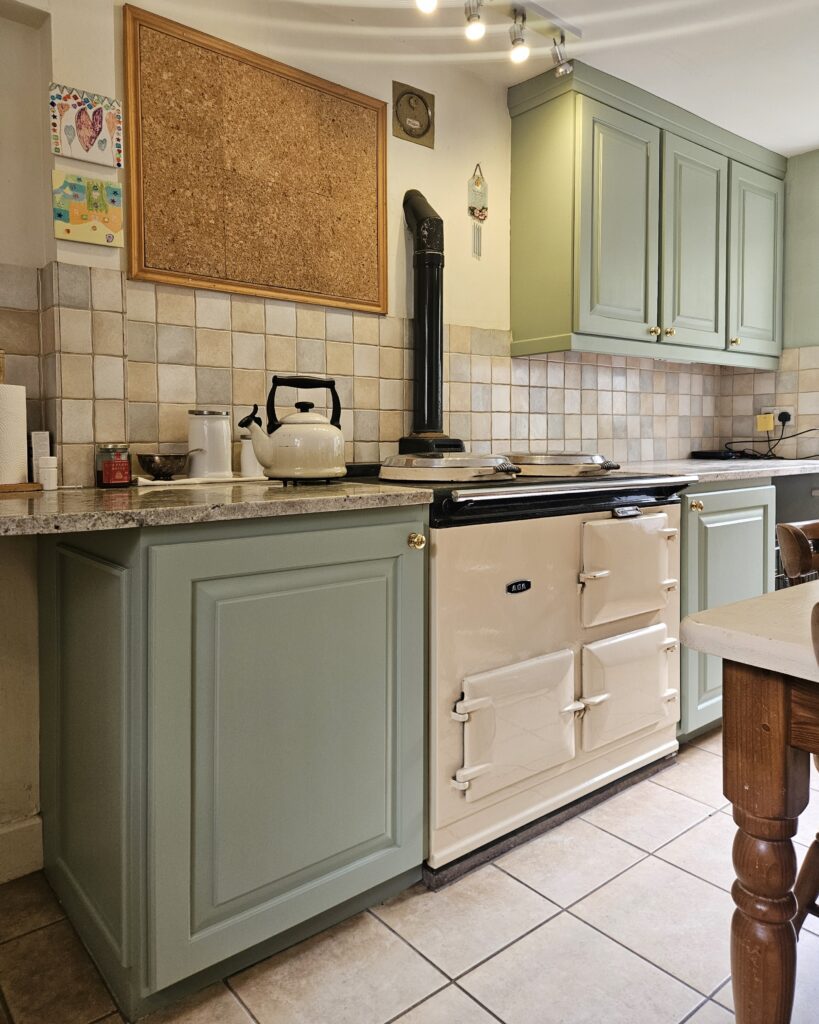 Boringdon Green - Sage - hand painted kitchen transformation - A Twist of Somerset - commission painting - Cupboard Cabinet Makeover Boringdon Green - Sage - hand painted kitchen transformation - A Twist of Somerset - commission painting - Cupboard Cabinet Makeover